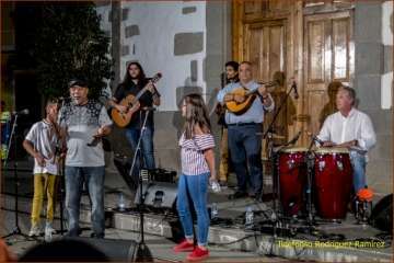 Noche de verseadores en Valsequillo (Foto Ildefonso Rodríguez)
